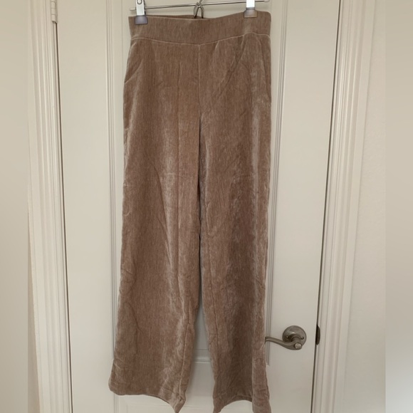 LOFT Pants - NWT LOFT Ribbed Velour Pull On Wide Leg Pants in Toasted Pine Nut